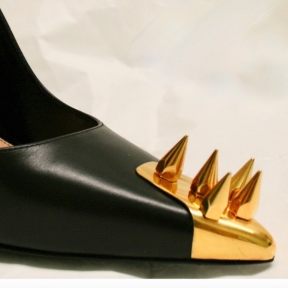 Alexander McQueen Punk Spike Gold Stud Black Leather Stiletto Pumps 10/40 NWT - Picture 6 of 10